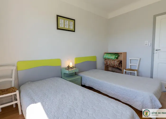 De La Cascade Villecomtal